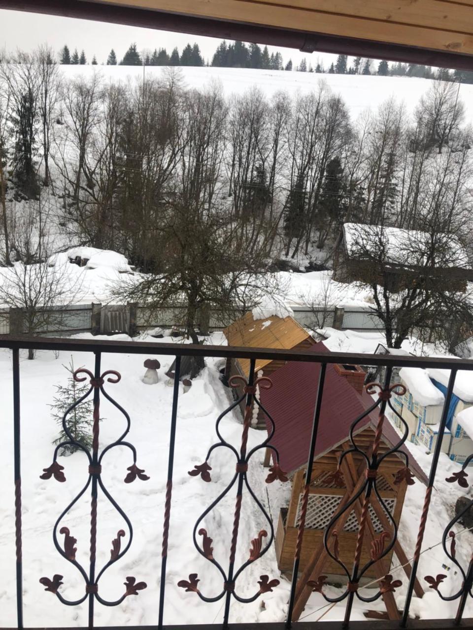 Sadyba Domashniy Zatyshok Pilipets Esterno foto